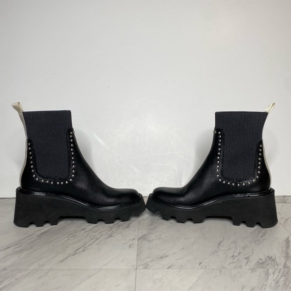 Dolce Vita Hoven Stud H2O Chelsea Chunky Leather Boot 7 1/2 - Picture 3 of 5